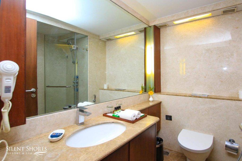 Italian bathroom in duplex room in Silent Shores resort in mysore - the best resorts in mysore